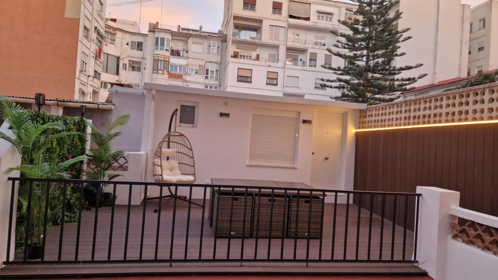 Habitacion Centrica De Lujo Gv 5 Valencia Exterior photo